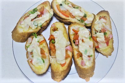 クリぼっちと言いつつもチーズかけフランスパン